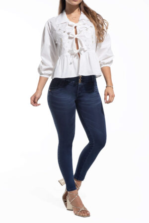 CAMISA MARFIL CON BORDADOS Y LENTEJUELAS – 50494