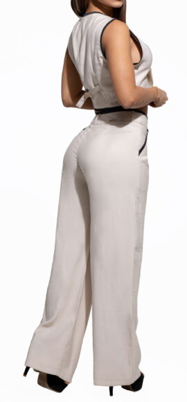 SET CHALECO LEVANTA COLA COLOR BEIGE BOTA ANCHA  – 80793