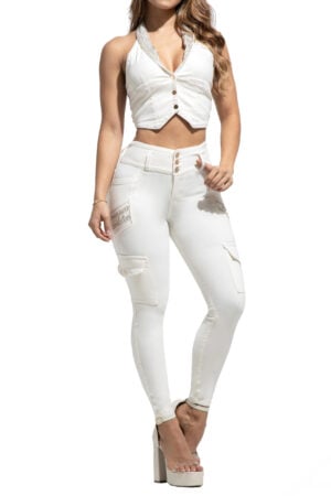 SET CROP TOP + JEANS CON PEDRERIA BOLSILLOS CARGO BOTA SKINNY LEVANTA COLA COLOR MARFIL – 713141