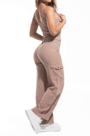 ENTERIZO CAMEL CON SIERRE DELANTERO CON BOLSILLOS LATERALES  -64410