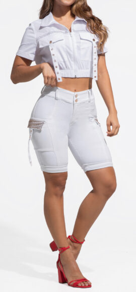 SET SHORT Y CHAQUETA COLOR BLANCO CON PEDRERIA  BOLSILLOS EN LATERALES  – 71280