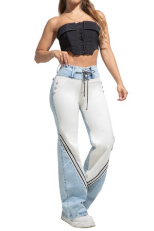 JEANS LEVANTA COLA AZUL CLARO CON BLANCO BOTA ANCHA CORTES RIB DECORATIVO – 71344