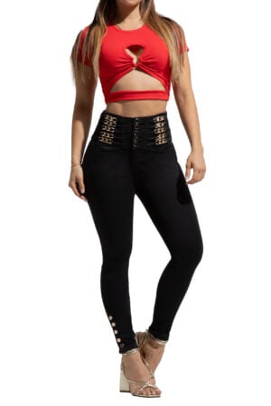 JEANS LEVANTACOLA NEGRO CON DISEÑO EN PRETINA Y BOTA SIN BOLSILLOS- 90734