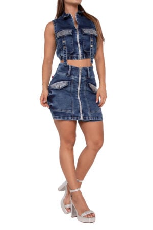 FALDA SHORT LEVANTA COLA AZUL MEDIO + CHALECO BOLSILLOS FUNCIONALES CON PEDRERIA – 71303