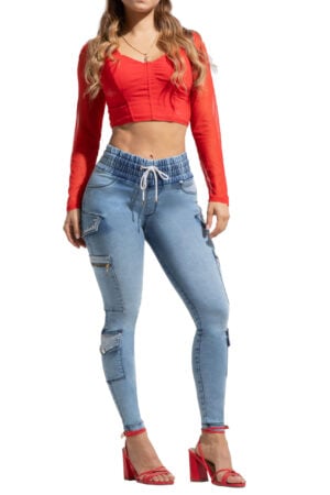 JEANS LEVANTACOLA AZUL MEDIO JASPEADO TIPO JOGGER CON BOLSILLOS AMBIENTADO CON PEDRERIA – 71320